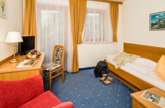 hotel-bellevue-dorf-tirol (29)