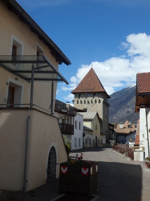 gita a Glorenza e visita del castel Tschengels di Karl aprile 2023